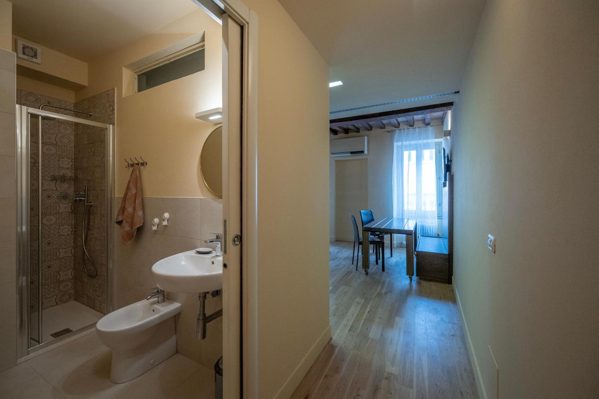 Corsocorsi30 Apartment Parma Bagian luar foto