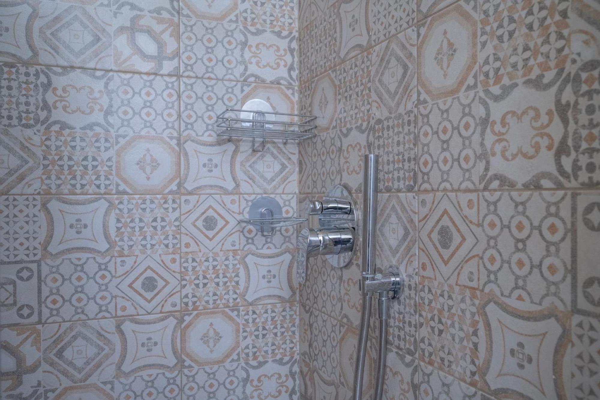 Corsocorsi30 Apartment Parma Bagian luar foto